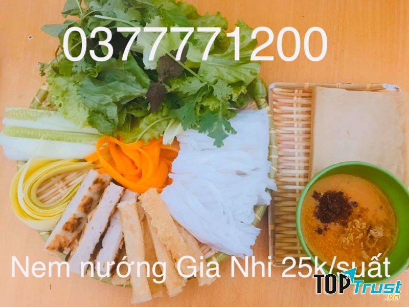 Nem nướng Gia Nhi