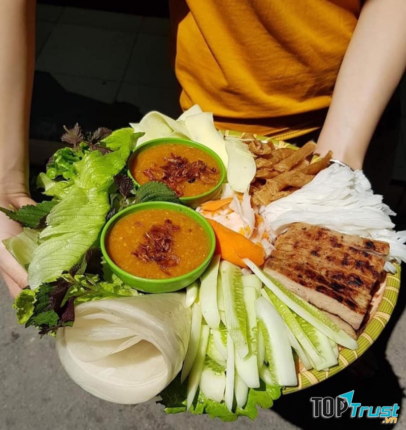 Nem nướng Nha Trang