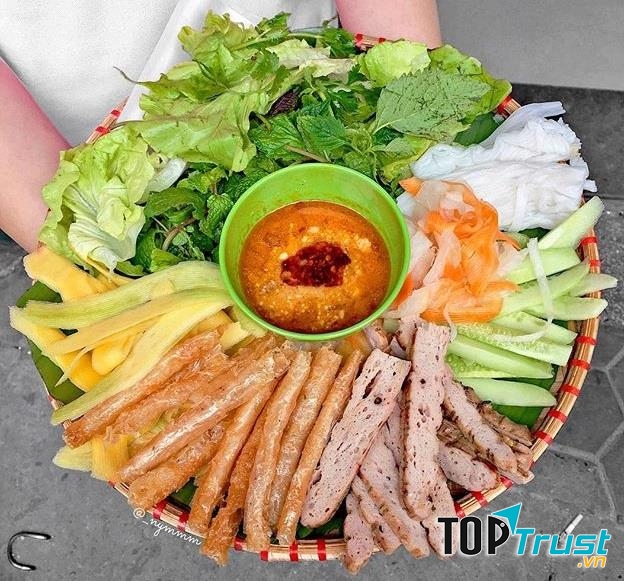 Nem Nướng Nha Trang - 43 Chùa Láng