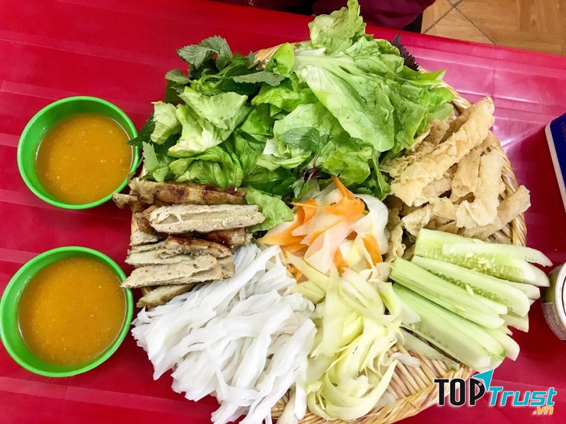 Nem Nướng Nha Trang- Cháo Hàu Sữa