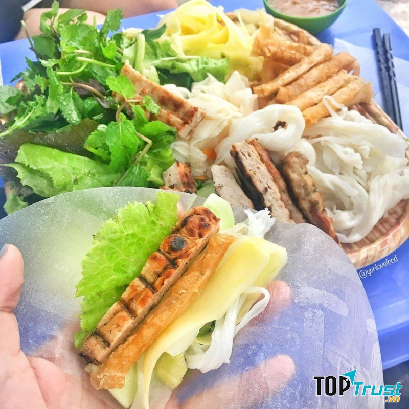 Nem nướng Nha Trang Hà Anh