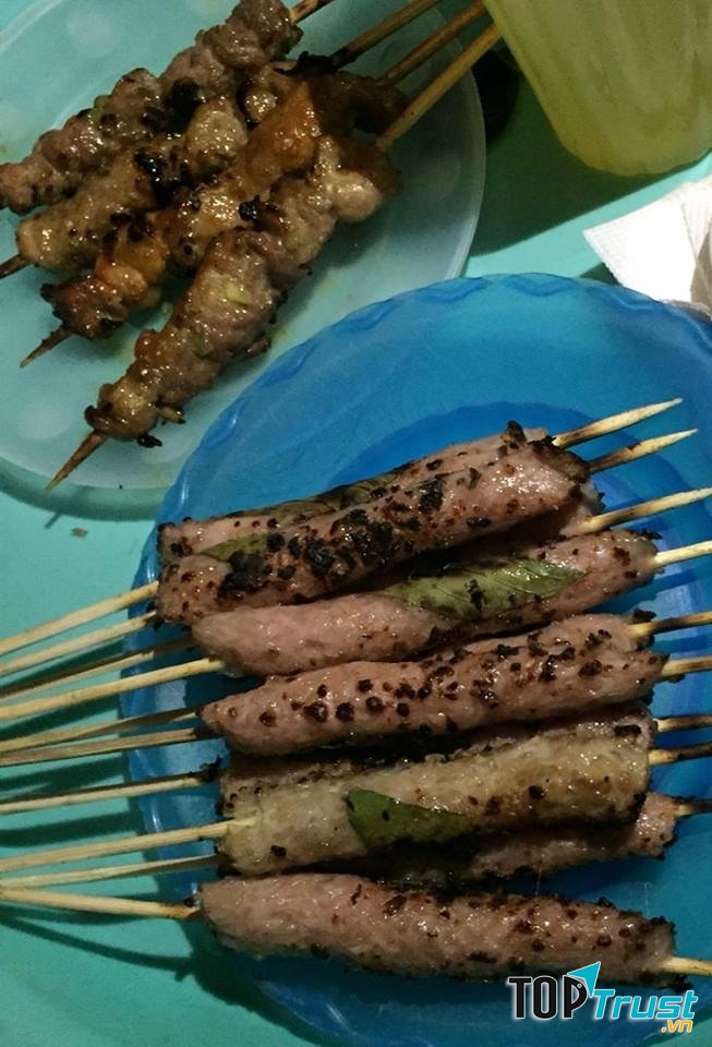 Nem nướng, thịt xiên nướng