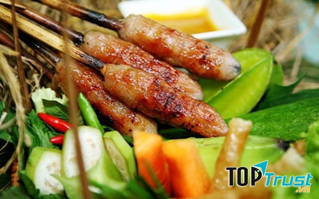 Nem Nướng Yến Béo