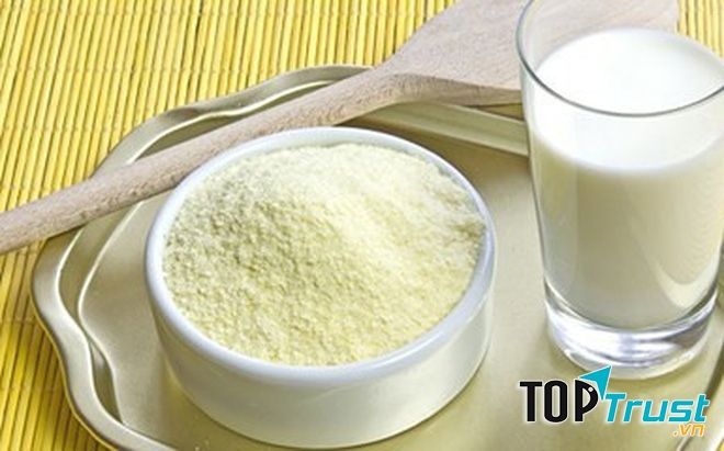 Các mẹ nên đổi sữa đúng cách.