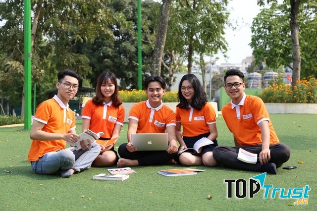 Nhiều trường Cao đẳng hiện nay đang đem lại giá trị thiết thực cho người học và giải quyết tốt vấn đề việc làm cho sinh viên.