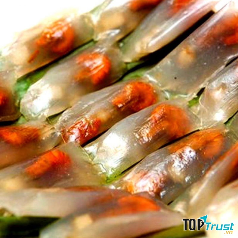 Bánh bột lọc tôm thịt