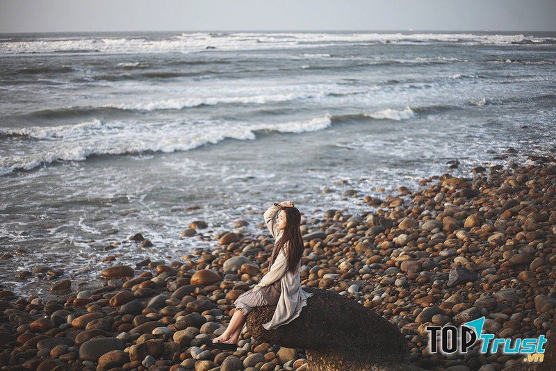 Nếu còn yêu, xin hãy quay lại