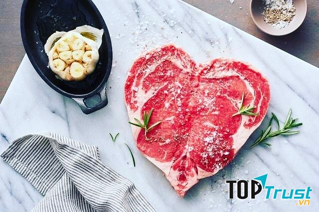 Món steak chuẩn Mỹ tại nhà hàng