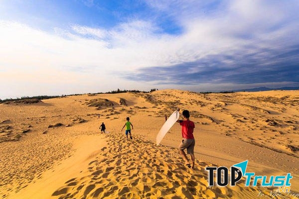 Ngắm nhìn những đụn cát lớn mà không phải mất công đi đến Châu Phi