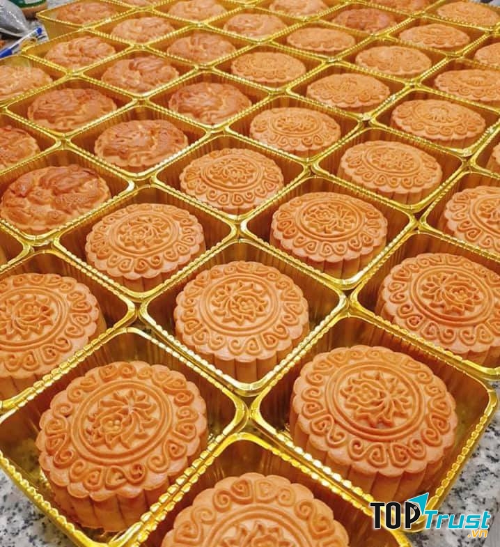 Ngân Văn