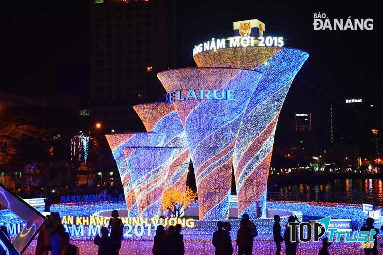 Nghệ thuật trình diễn ánh sáng