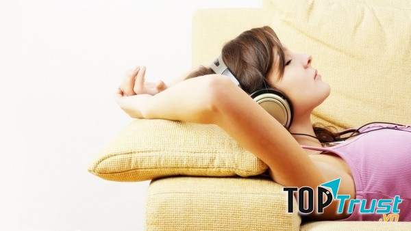 Nghỉ ngơi giúp giảm đau lưng