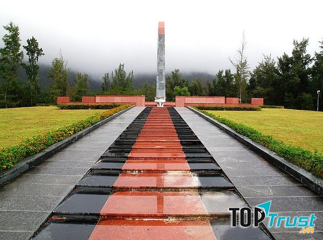 Nghĩa trang Hàng Dương