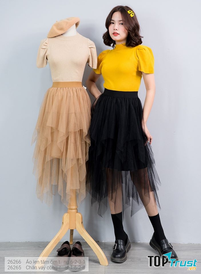 Mẫu váy cá tính của shop