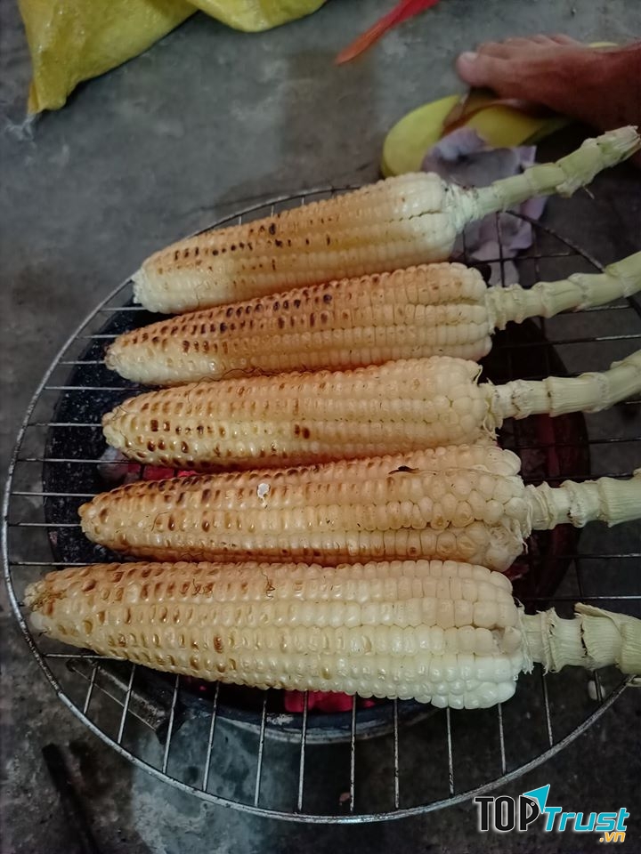 Ngô nướng sốt cay