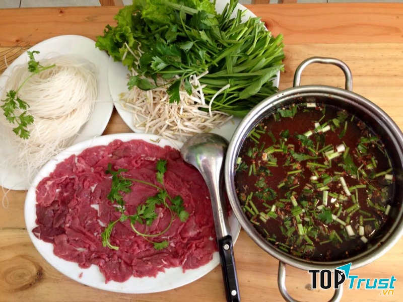 Ẩm thực Thái mang hương vị chua cay độc đáo