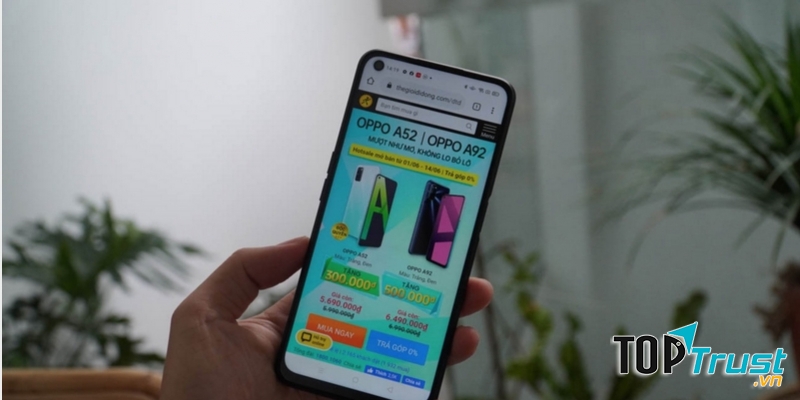 Ngoại hình bắt mắt (có nét giống OPPO A92)