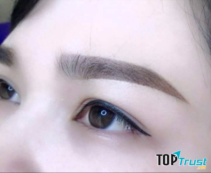 NGỌC THIÊN TRANG - Beauty & Acadecmy