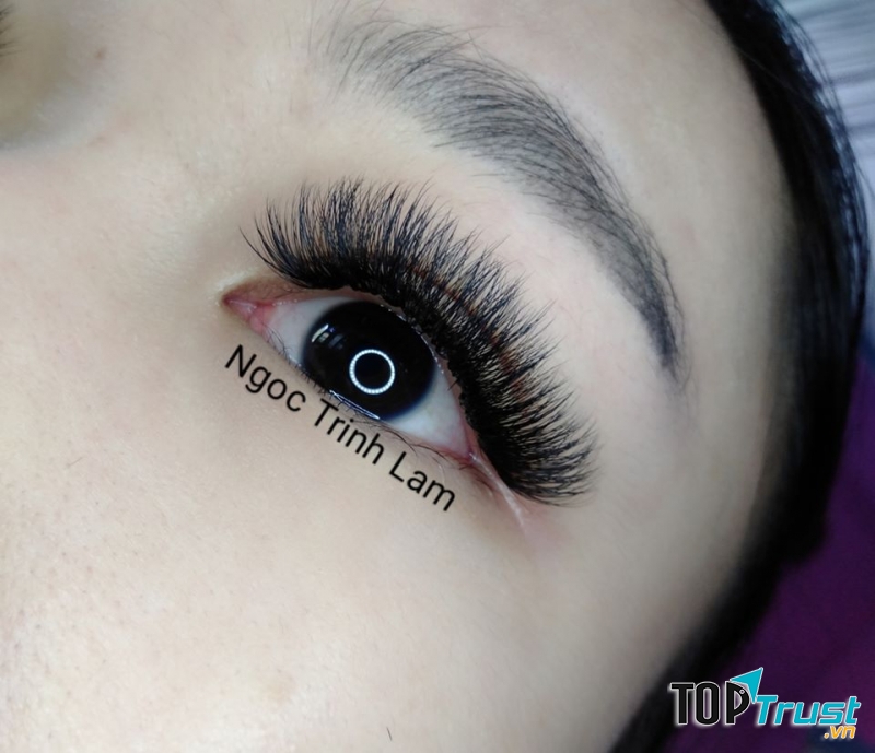 Ngọc Trinh Beauty (Ngoc Trinh Lam nối mi)