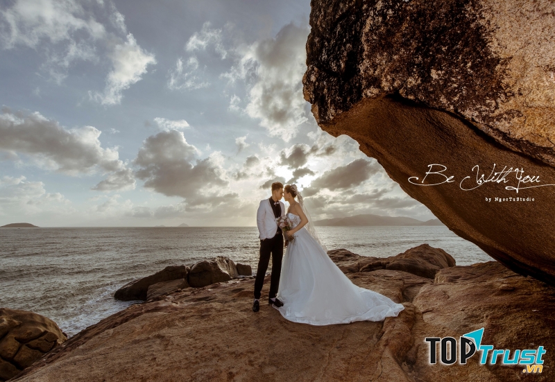 NGỌC TÚ Bridal Studio