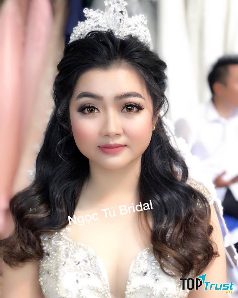 Ngọc Tú Make Up