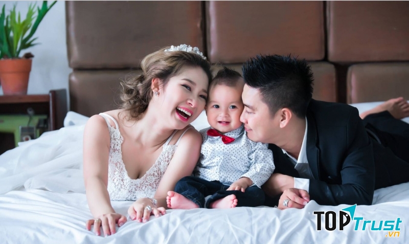 Ngôi nhà nhỏ Studio ảnh gia đình