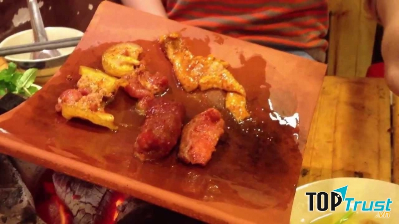 Quán ﻿Ngói Nướng