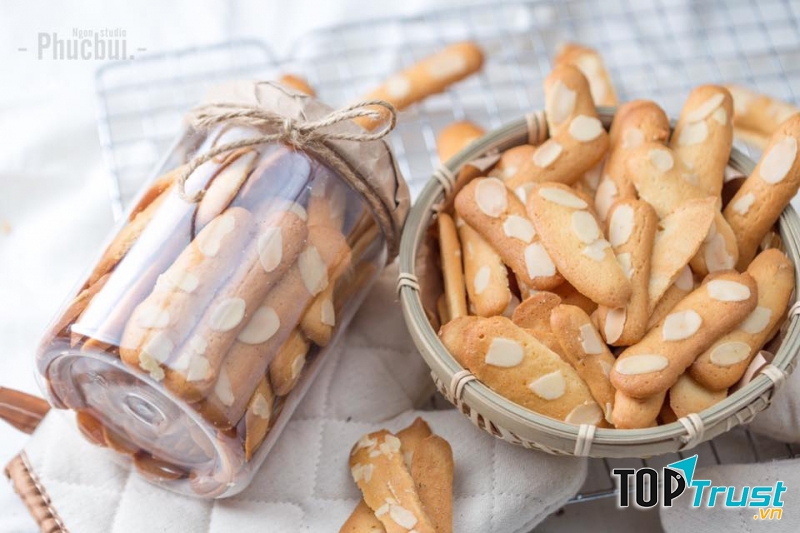 Bánh của Ngon Bakery