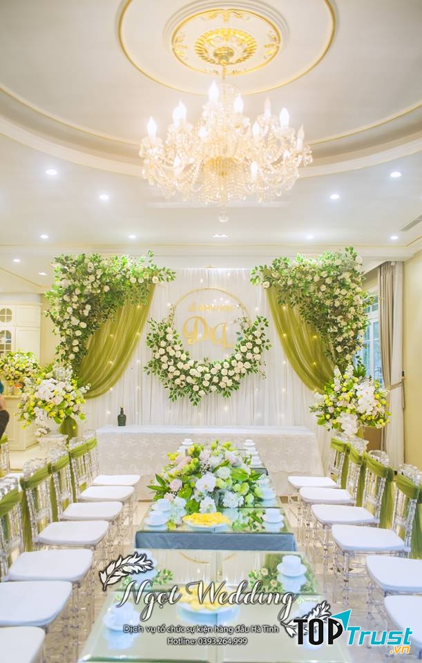 Không gian rạp cưới lịch sự, trang nhã và không kém phần sang trọng