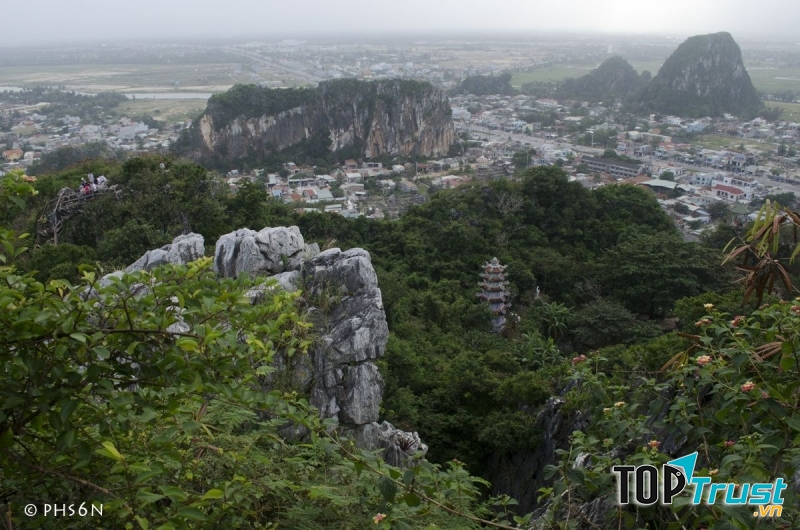 Vẻ đẹp Ngũ Hành Sơn