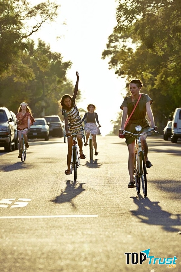 Người bạn hàng xóm