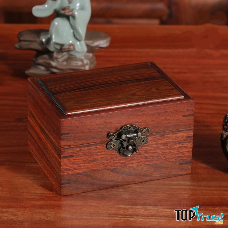 Chọn hộp gỗ gụ cho người tuổi Mùi để đem lại may mắn