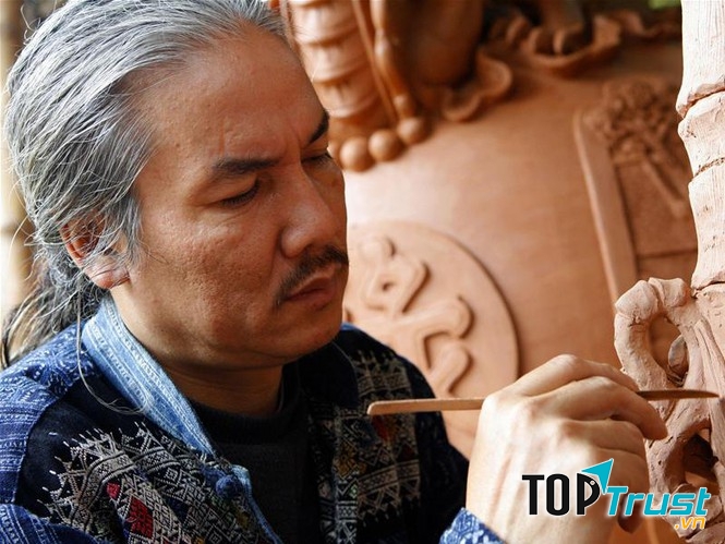 Nguyễn Đăng Vông được biết đến với sự vực dậy gốm cổ Luy Lâu ở Thuận Thành - Bắc Ninh