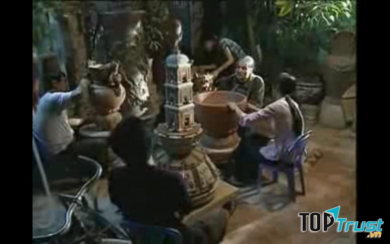 Nguyễn Đăng Vông được biết đến với sự vực dậy gốm cổ Luy Lâu ở Thuận Thành - Bắc Ninh