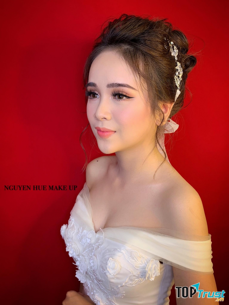 Nguyễn Huệ make up (Dangchuc studio)