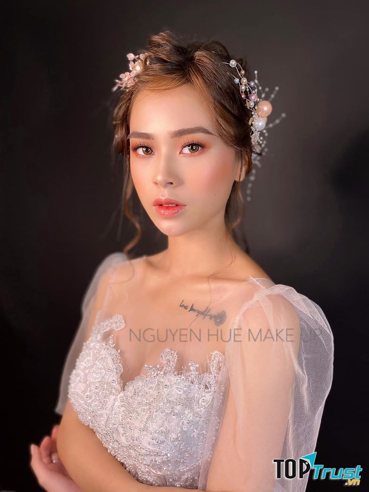 Nguyễn Huệ Makeup (Đặng Chức studio)