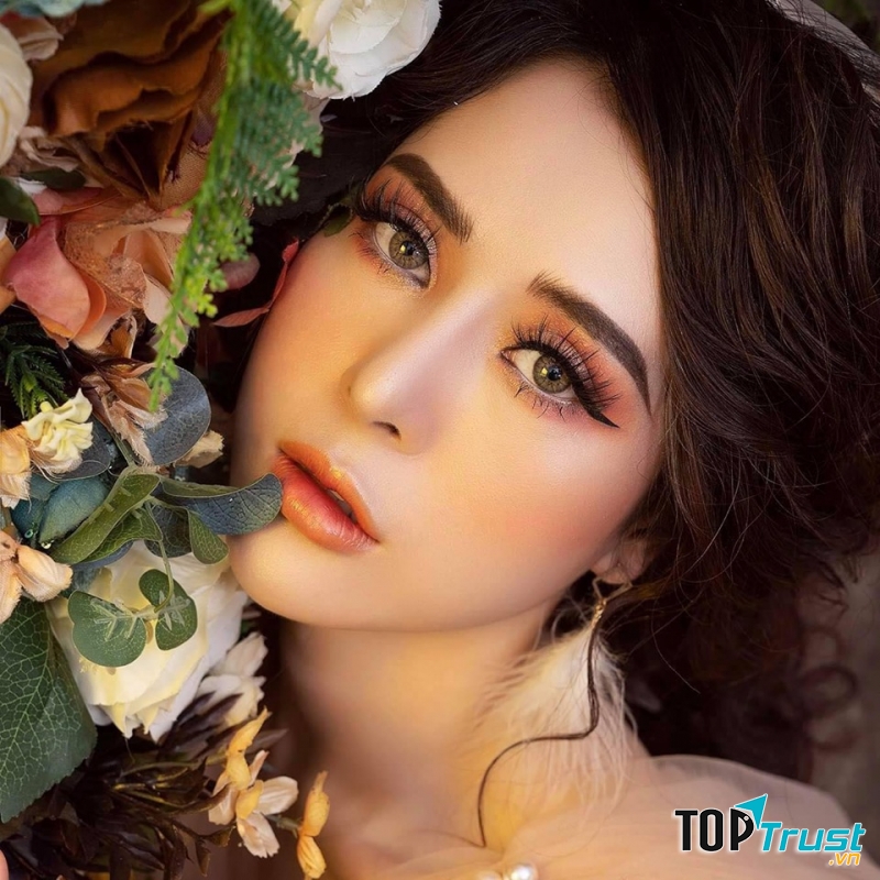 Nguyễn Huệ (Yu Make Up)