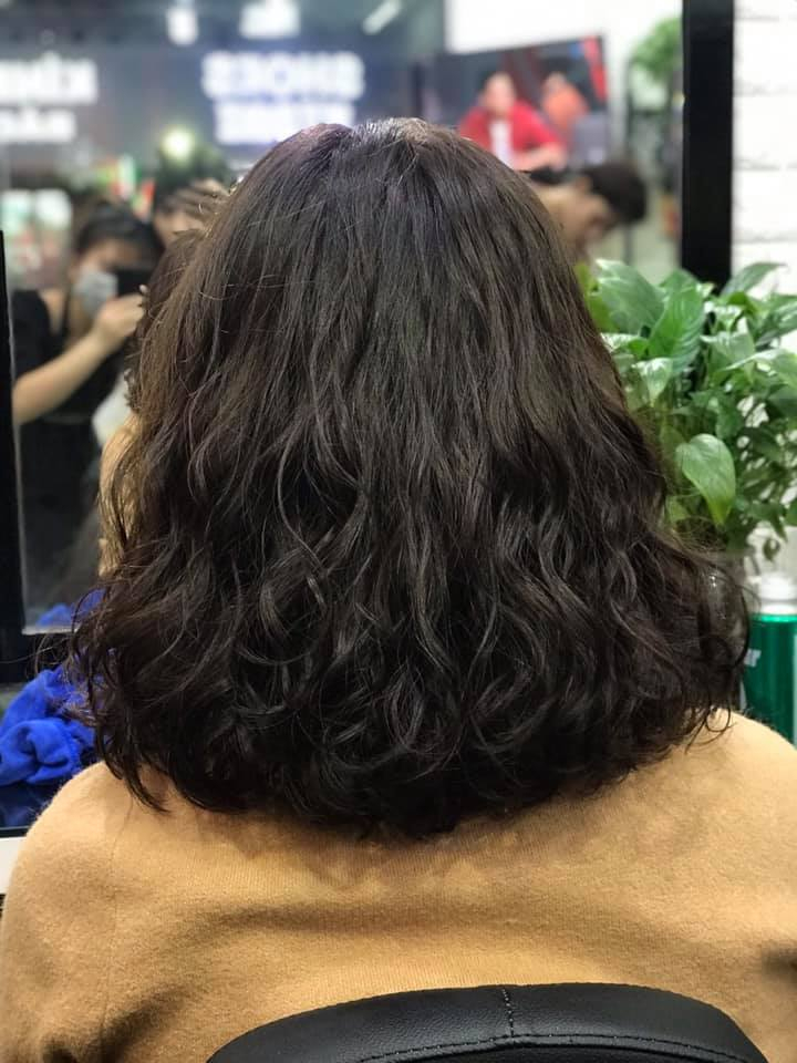 Nguyễn Hùng Hair Salon