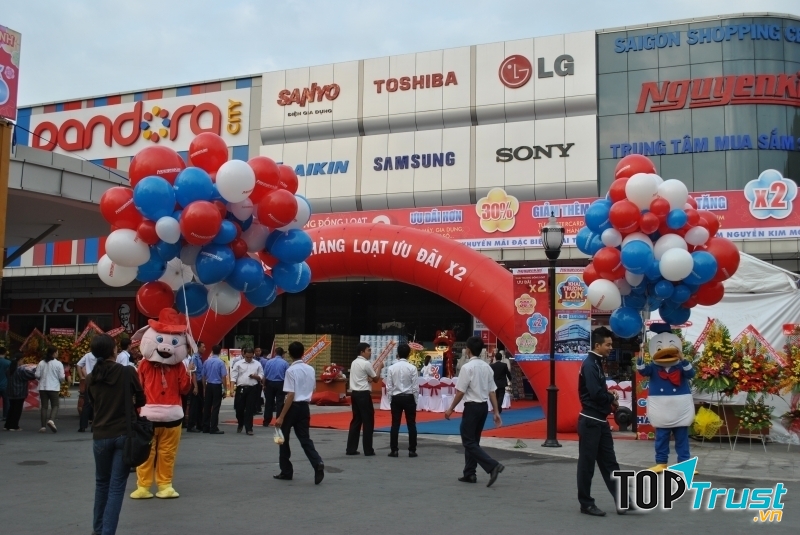 Cửa hàng thuộc hệ thống Nguyễn Kim