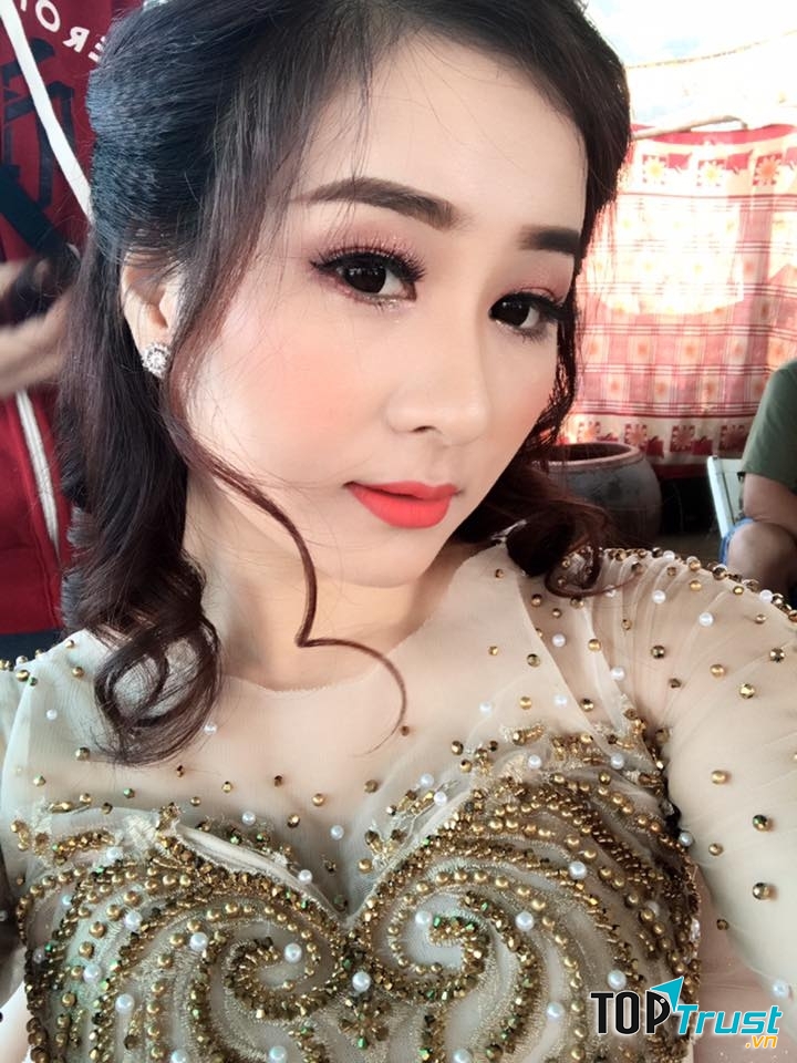 Nguyễn Kim Quí Make Up (Áo Cưới Thanh Minh)