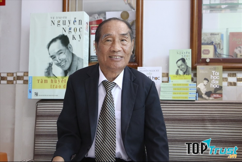 Thầy giáo Nguyễn Ngọc Ký là người truyền nghị lực cho Trí