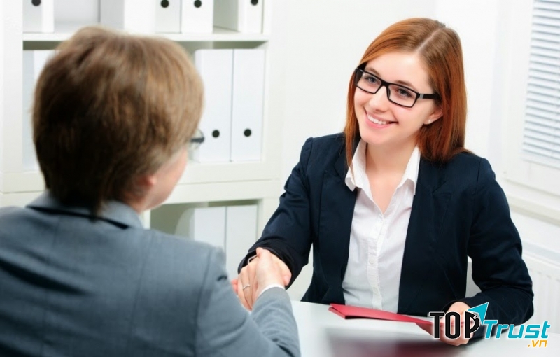 Đồng hành cùng khách hàng