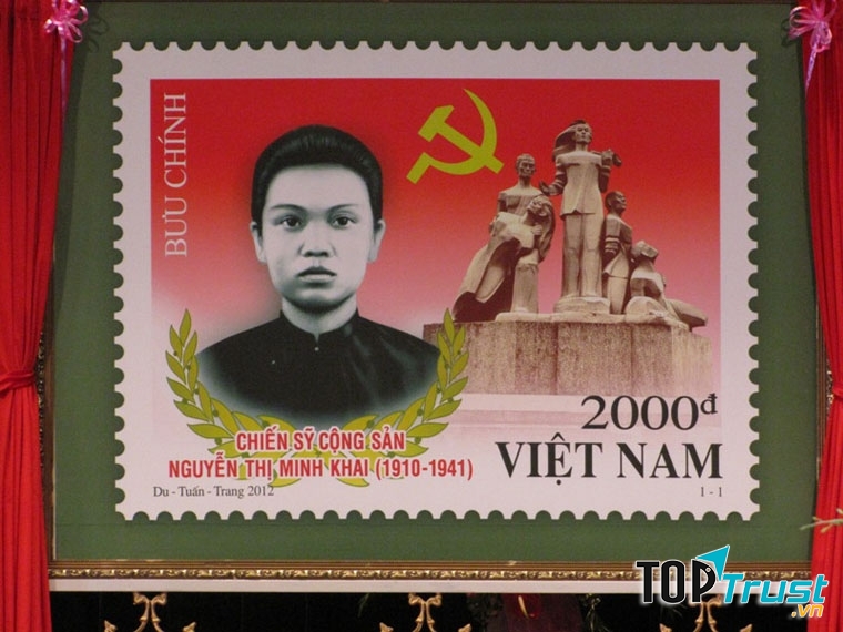 Bưu chính Việt Nam in hình bà.