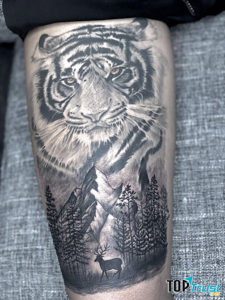 Nguyên Trần Tattoo