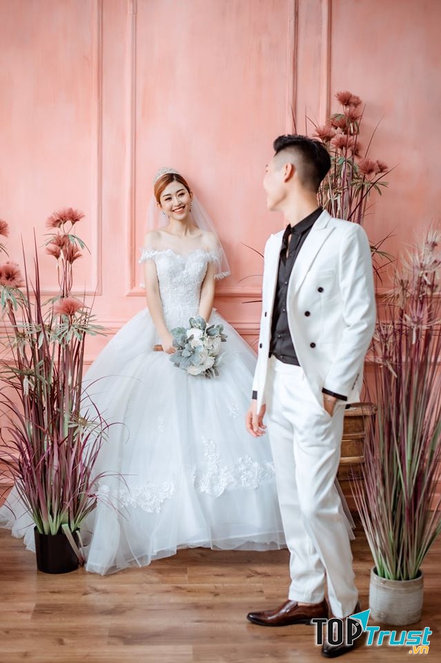 Studio Nguyên Vũ