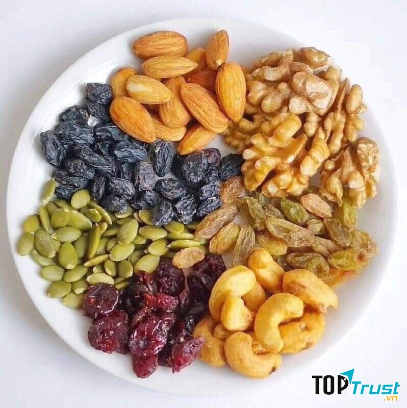 Thực đơn của quán Nguyệt Mango rất đa dạng