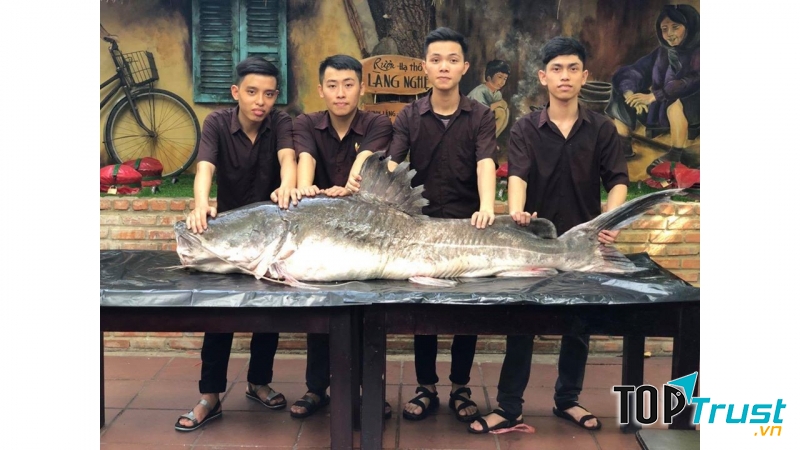 Nhà Hàng Làng Nghệ