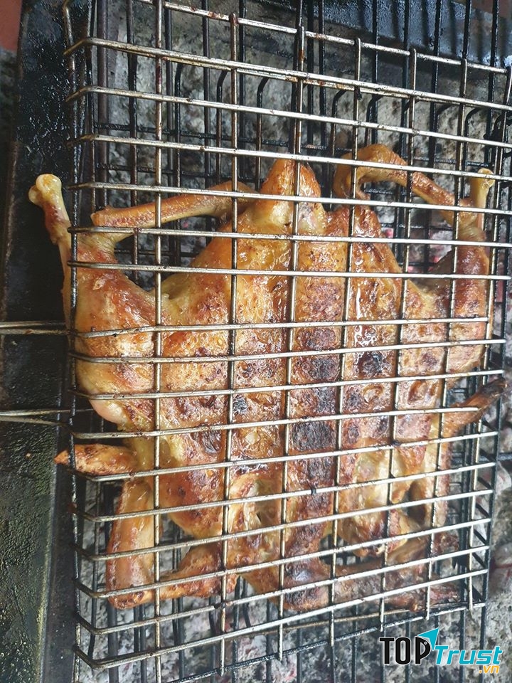 Nhà hàng 3 Cây Lộc
