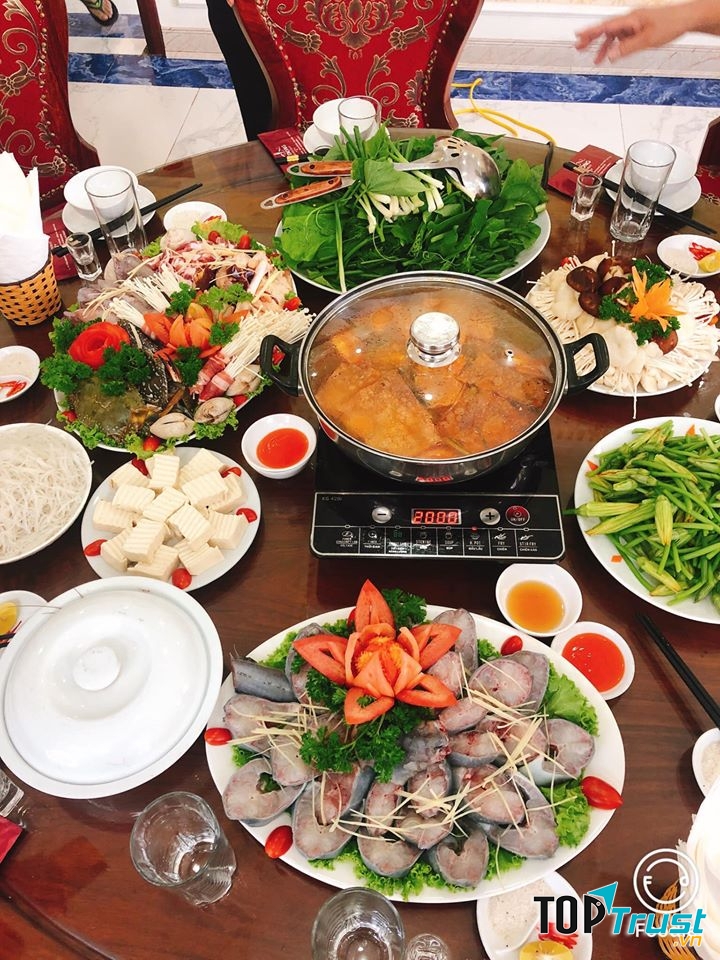 Nhà Hàng Á Đông - TP Vĩnh Yên