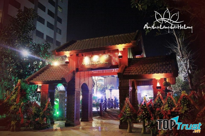 Nhà hàng ẩm thực Làng chài Hạ Long